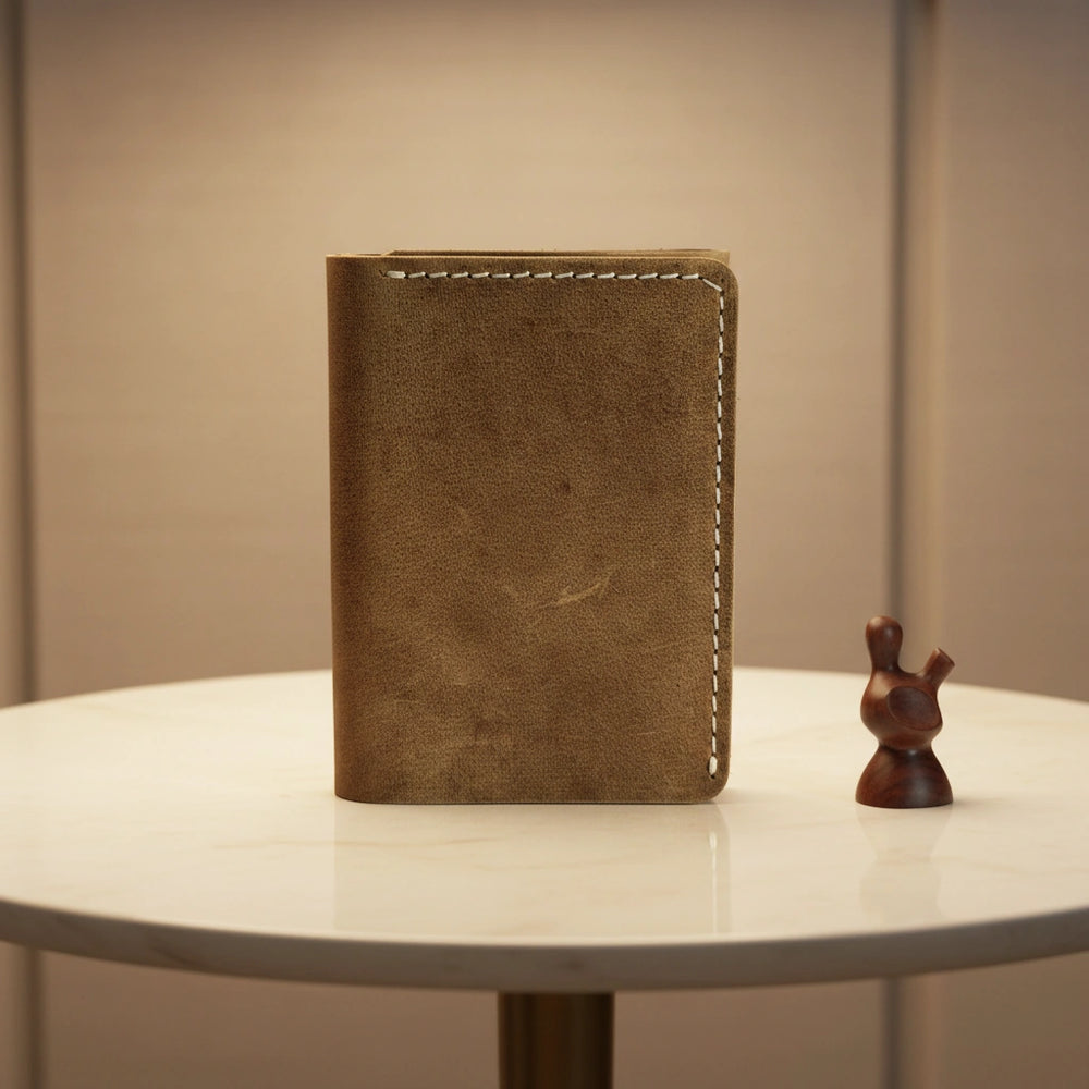 Men's small trifold leather wallet in Amber Saddle | Leathery