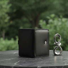 Men's leather wallet in Jet Black | Leathery