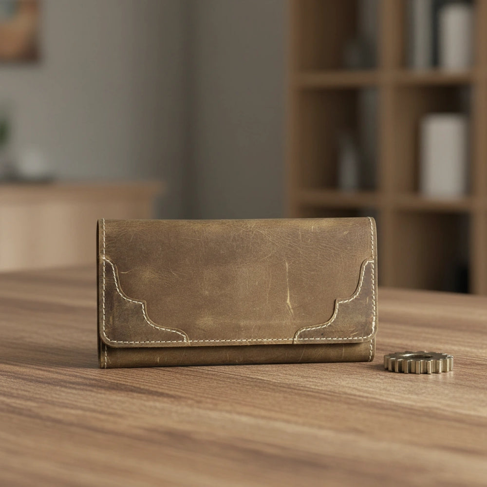 Unisex leather trifold wallet with magnetic lock in Dusty Forest Umber | Leathery
