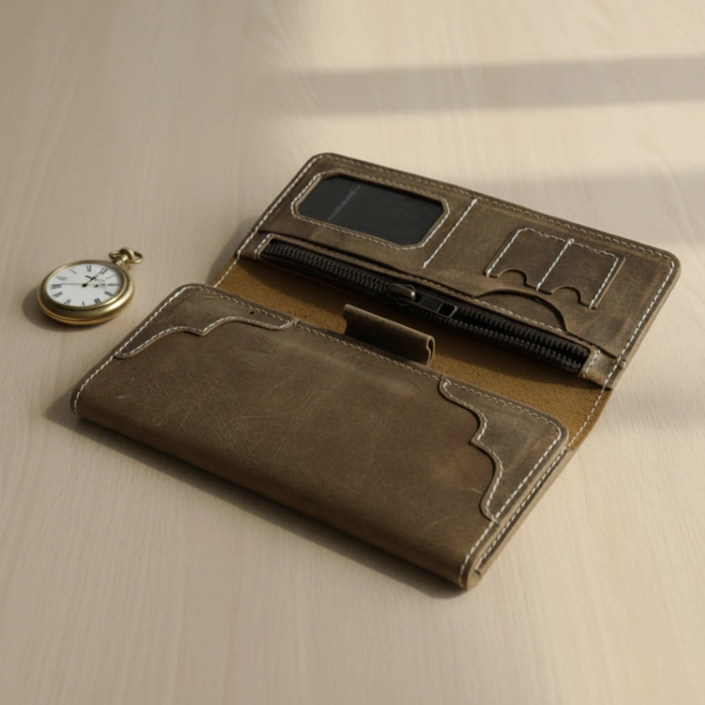 Unisex leather trifold wallet with magnetic lock in Walnut Brown | Leathery