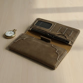 Unisex leather trifold wallet with magnetic lock in Walnut Brown | Leathery