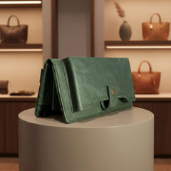 Ladies leather clutch wallet with zip around in Noir Siege Green | Leathery
