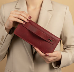 Ladies leather clutch wallet with zip around in Ruby Red | Leathery