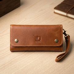 Ladies leather clutch wallet in Royal Brown | Leathery