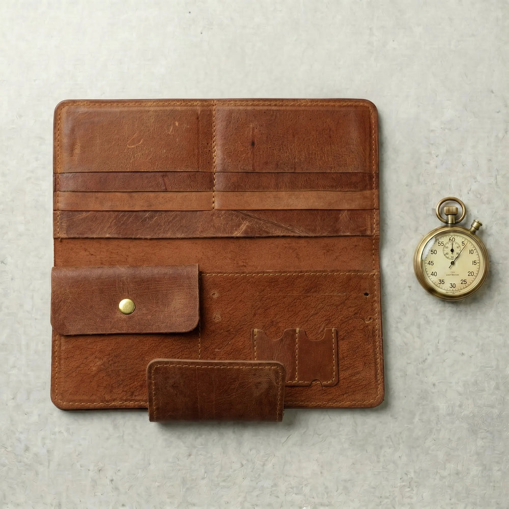 Unisex long leather wallet with snap closure in Copper Saddle Brown | Leathery