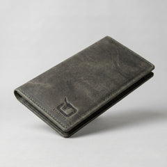 Men's long leather wallet with magnetic close in Olive Grey | Leathery