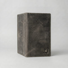 Men's long leather wallet with magnetic close in Olive Grey | Leathery