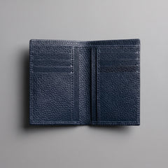 Slim men's leather wallet in Midnight Navy Blue | Leathery