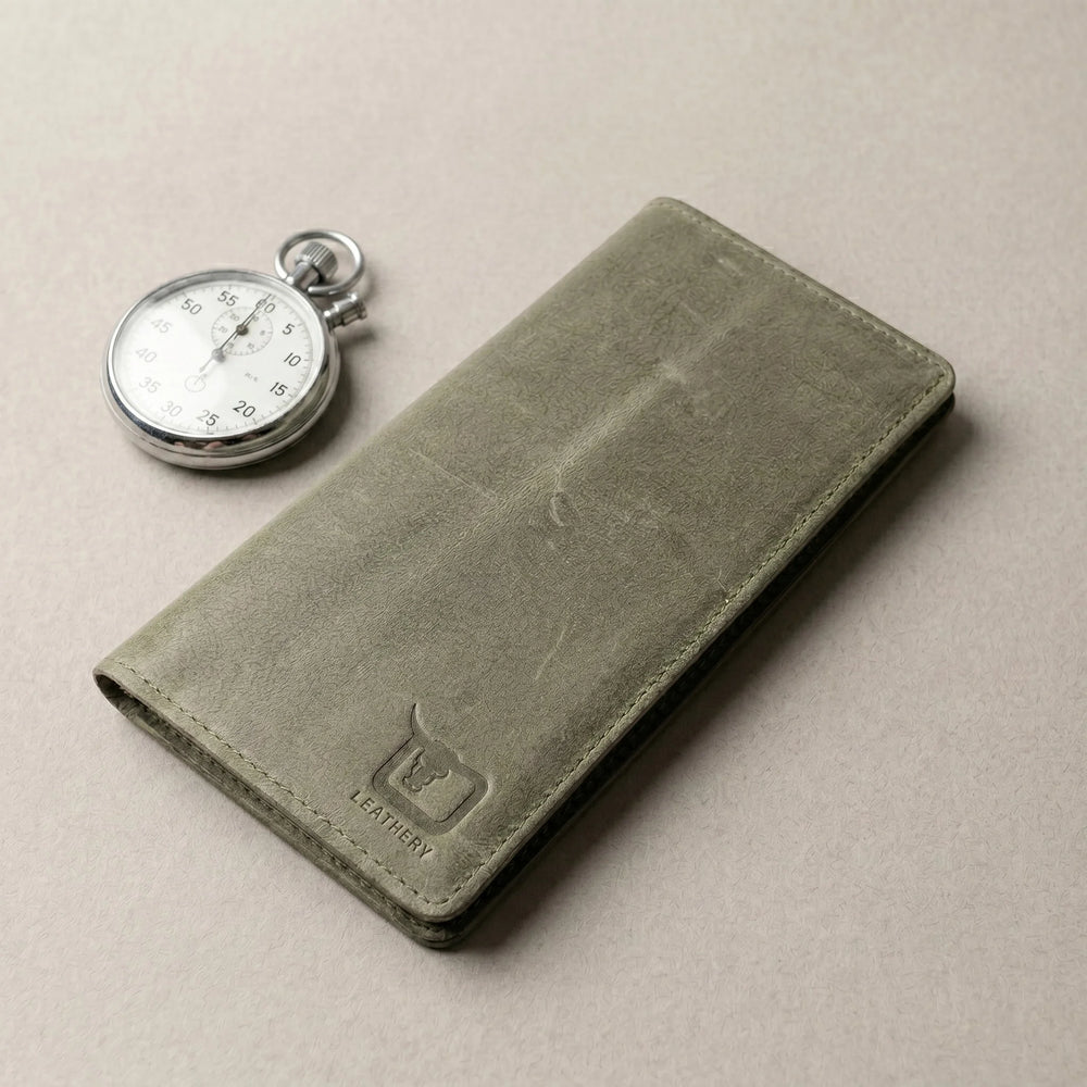 Men's bifold long leather wallet in Grey Olive | Leathery
