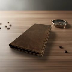 Men's bifold long leather wallet in Walnut Brown | Leathery