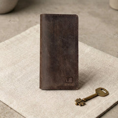 Men's bifold long leather wallet in Walnut Brown | Leathery