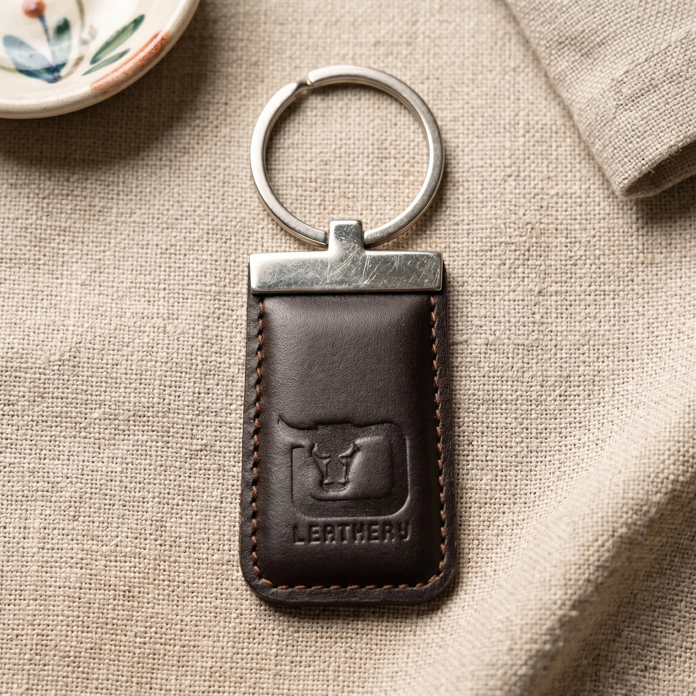 Leather key holder in Deep Espresso Burgundy | Leathery