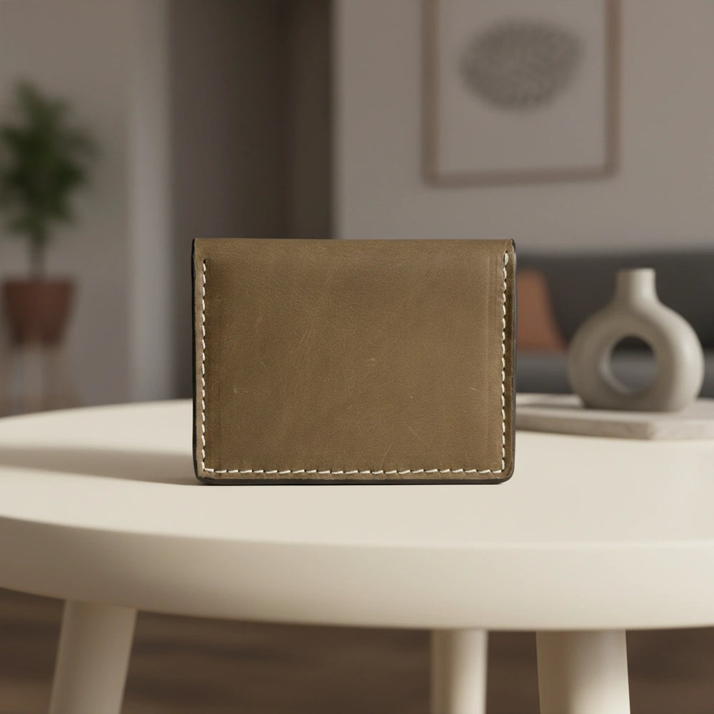 Men's slim leather card holder in Dark Sepia | Leathery