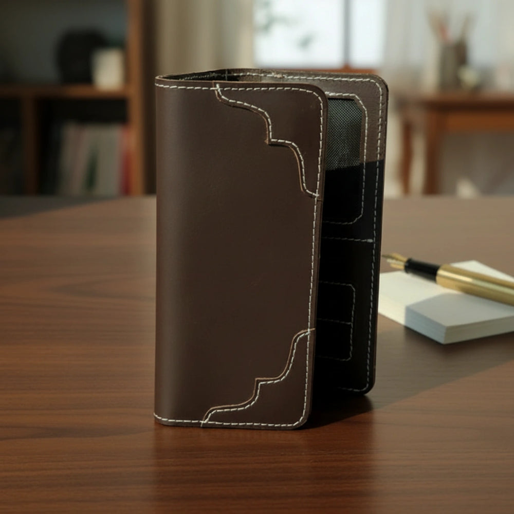 Unisex leather trifold wallet with magnetic lock in Espresso Matte Taupe | Leathery
