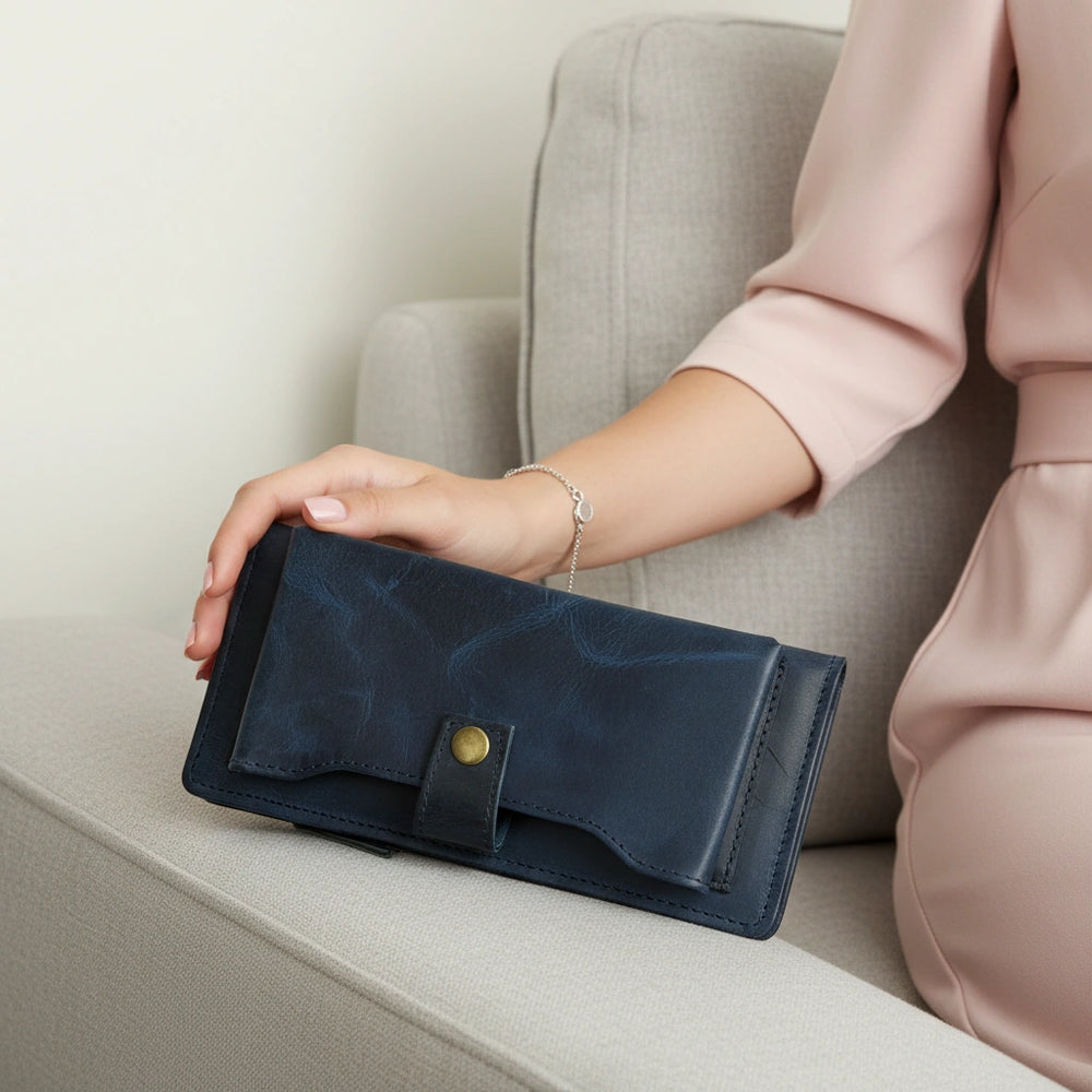 Ladies leather clutch wallet with zip around in Prestige Navy Blue | Leathery