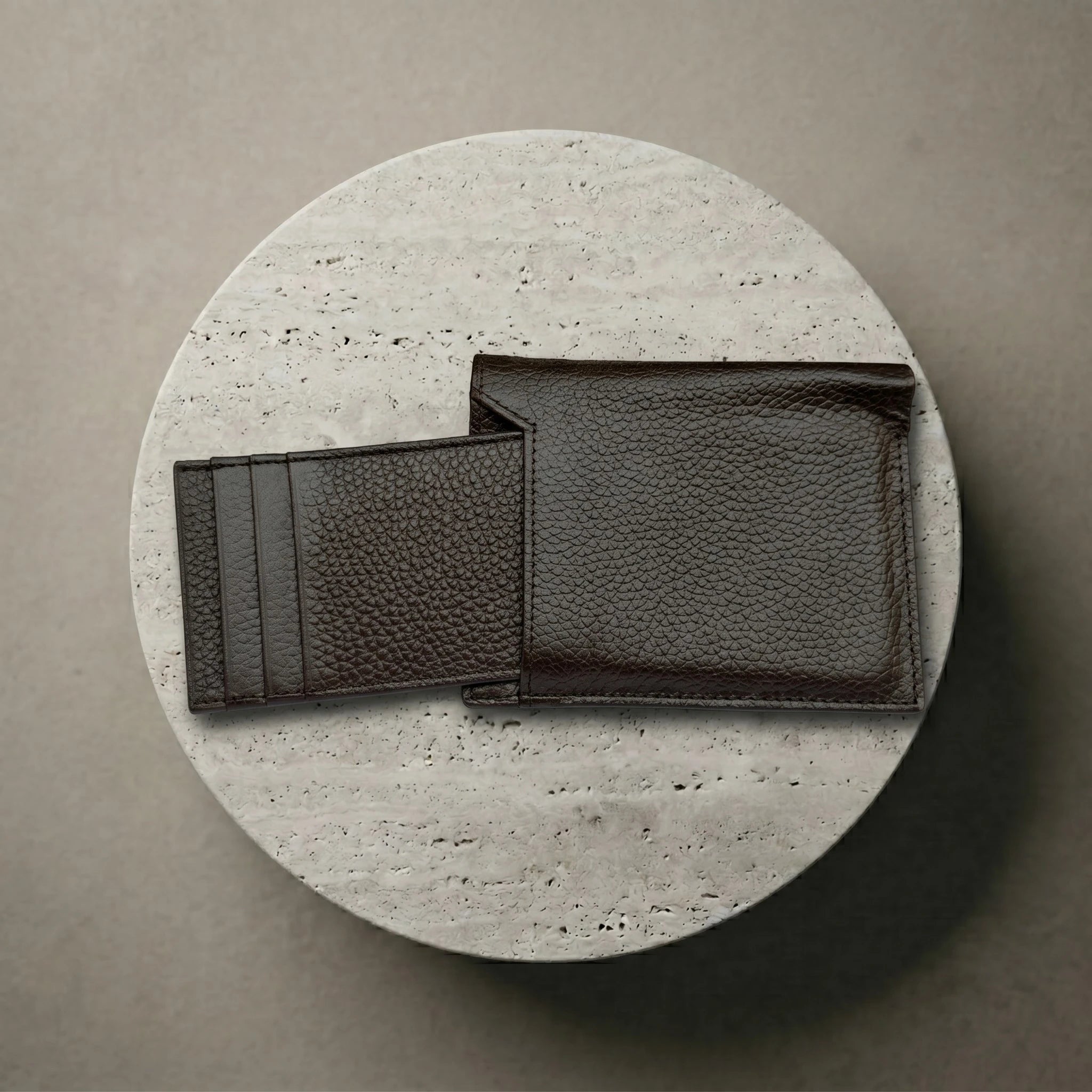 Men's leather wallet with removable card holder in Chocolate Brown | Leathery