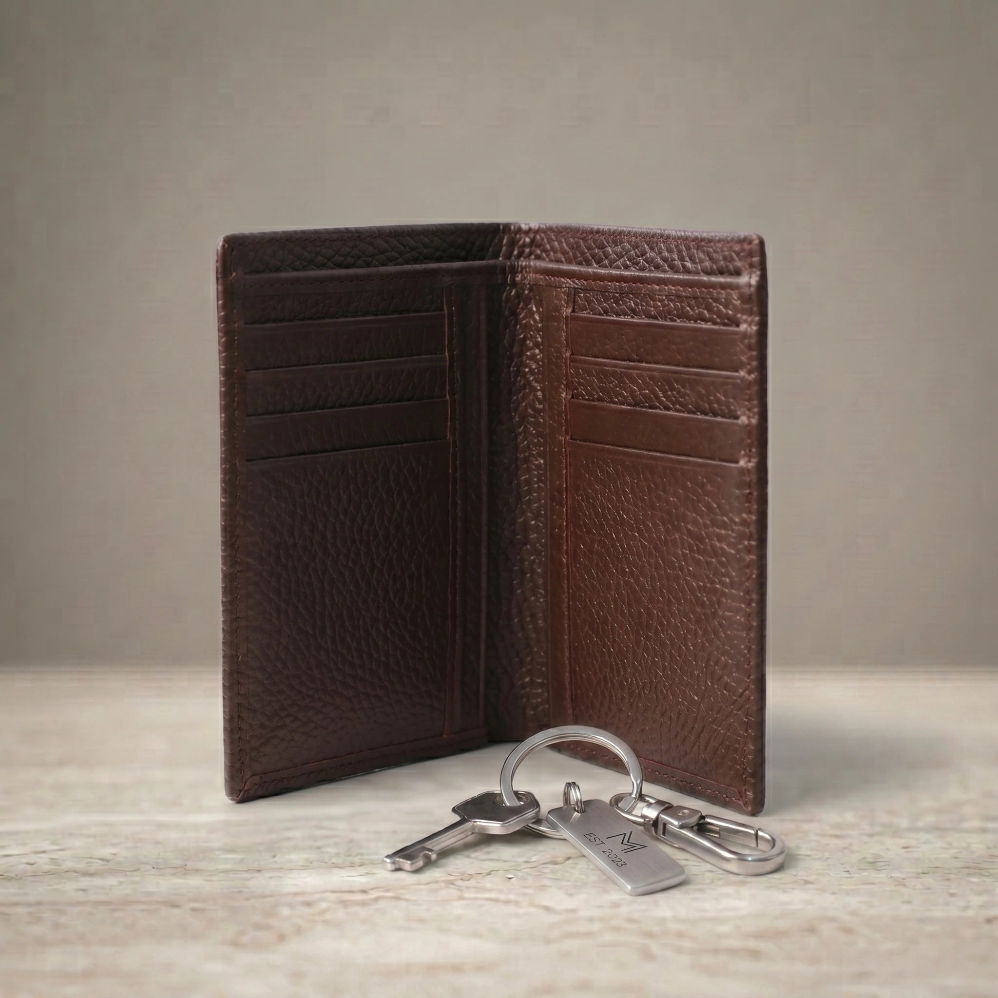 Slim men's leather wallet in Chocolate Brown | Leathery