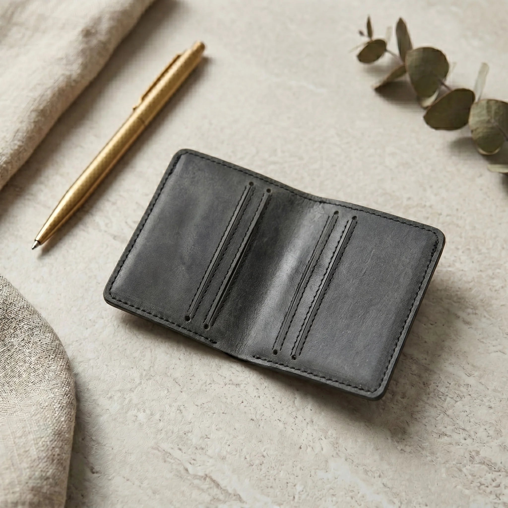 Men's leather card holder wallet in Charcoal Black | Leathery