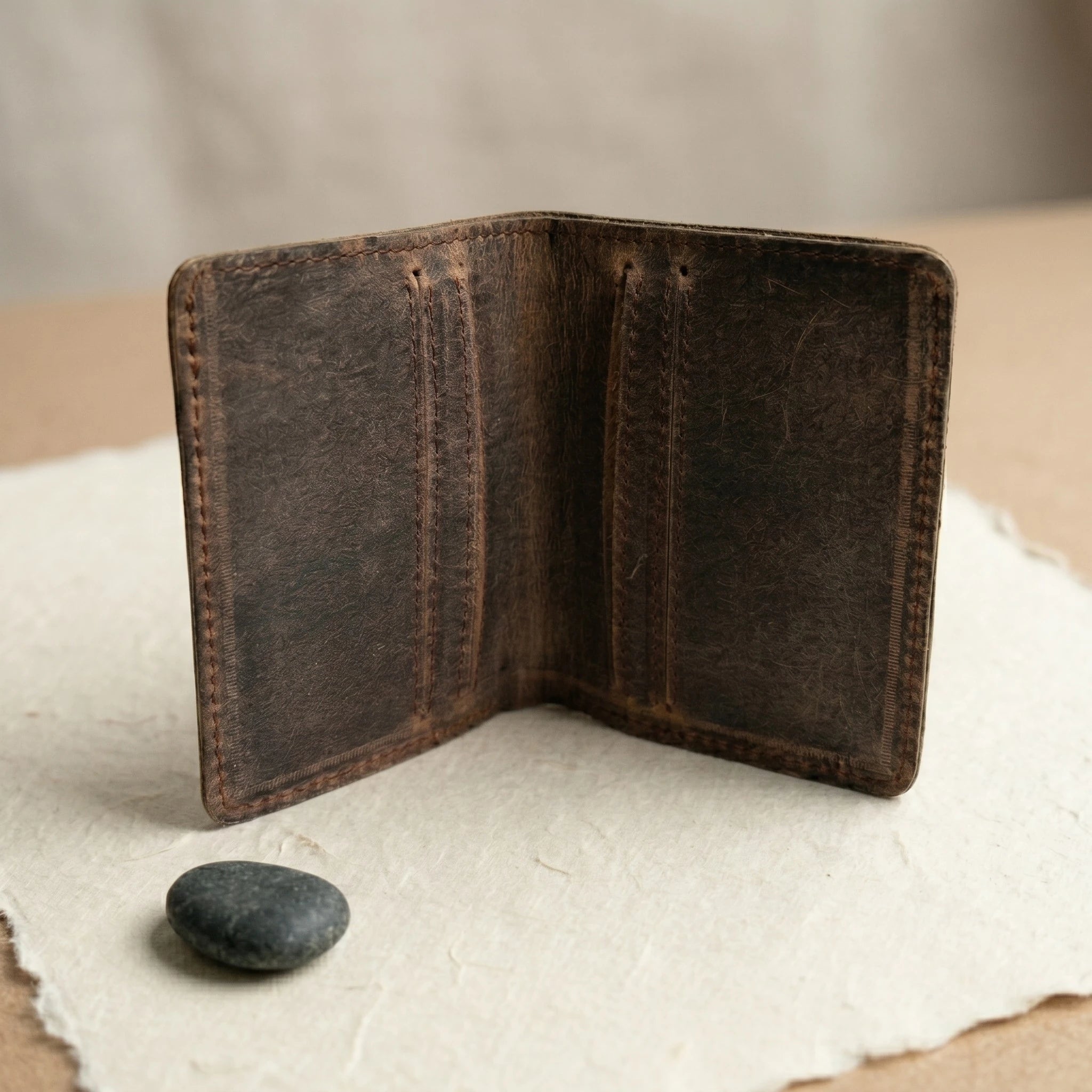 Men's leather card holder wallet in Walnut Brown | Leathery