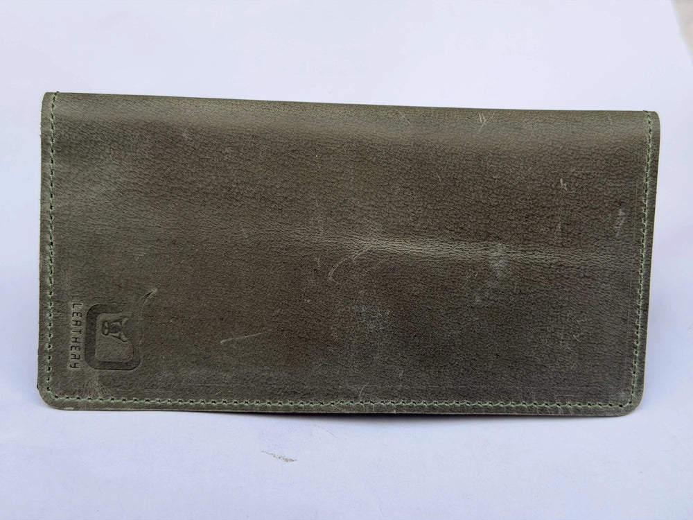 Men's bifold long leather wallet in Grey Olive | Leathery