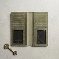 Men's bifold long leather wallet in Grey Olive | Leathery